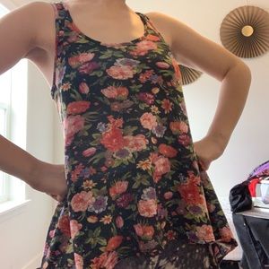 Floral tank